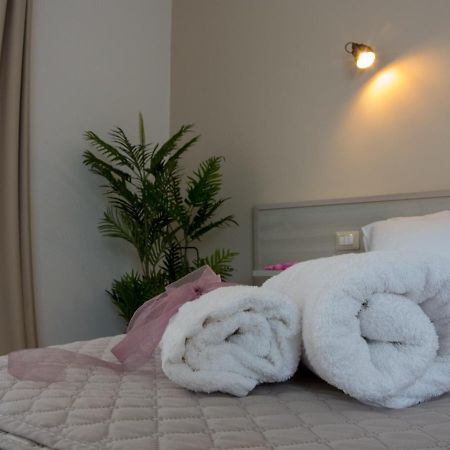 Green Guest House โอริสตาโน ภายนอก รูปภาพ
